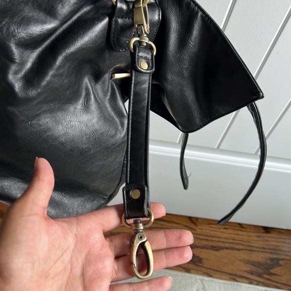 Diaper Bag, timi & leslie, black leather, lots of space - Picture 6 of 10